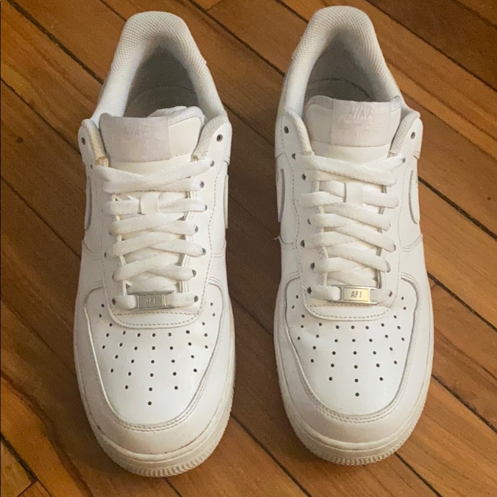 Nike AIR FORCE 1s